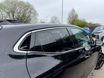 RENAULT CLIO 1.6 E-TECH techno Hatchback 5dr Petrol Hybrid Auto Euro 6 (s/s) 