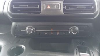 CITROEN E-BERLINGO 50kWh Feel XL MPV 5dr Electric Auto (7.4kW Charger) (136 ps).*7 