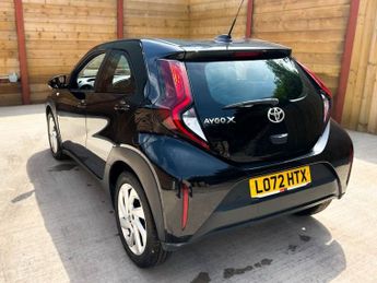 TOYOTA AYGO X 1.0 VVT-i Pure Hatchback 5dr Petrol x-shift Euro 6 (s/s) (72 ps)