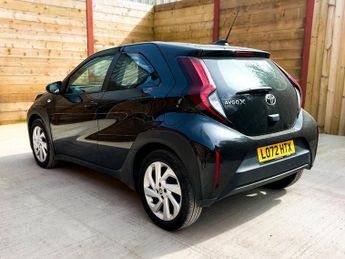 TOYOTA AYGO X 1.0 VVT-i Pure Hatchback 5dr Petrol x-shift Euro 6 (s/s) (72 ps)