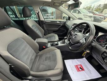 VOLKSWAGEN GOLF 2.0 TDI BlueMotion Tech GT Hatchback 5dr Diesel DSG Euro 6 (s/s)