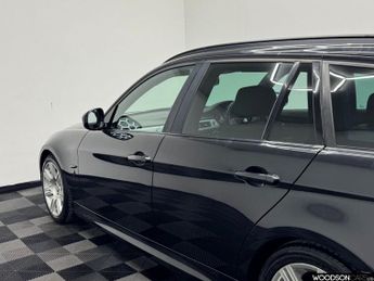 BMW 3 SERIES 2.0 318d M Sport Touring 5dr Diesel Steptronic Euro 5 (143 ps)