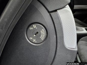 BMW 3 SERIES 2.0 318d M Sport Touring 5dr Diesel Steptronic Euro 5 (143 ps)