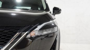 NISSAN QASHQAI 1.3 DIG-T MHEV Acenta Premium SUV 5dr Petrol Hybrid XTRON Euro 6