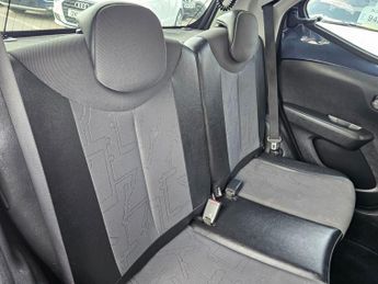TOYOTA AYGO AUTOMATIC 1.0 VVT-i x-pression x-wave 5dr Petrol x-shift Euro 5 