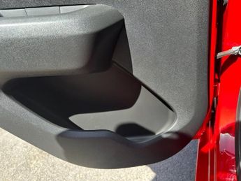 TOYOTA AYGO 1.0 VVT-i x-play Hatchback 5dr Petrol x-shift Euro 6 (68 ps)