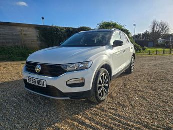 VOLKSWAGEN T-ROC 1.5 TSI GPF EVO Design SUV 5dr Petrol DSG Euro 6 (s/s) (150 ps)