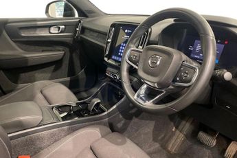 VOLVO C40 Recharge 69kWh Core SUV 5dr Electric Auto (231 ps) Panoramic Sun