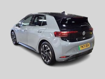 VOLKSWAGEN ID.3 Pro Performance 58kWh Family Hatchback 5dr Electric Auto (204 ps
