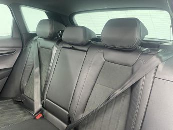 SKODA KAROQ 2.0 TSI SportLine SUV 5dr Petrol DSG 4WD Euro 6 (s/s) (190 ps)