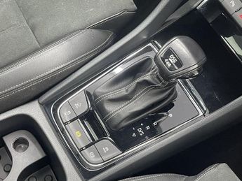 SKODA KAROQ 2.0 TSI SportLine SUV 5dr Petrol DSG 4WD Euro 6 (s/s) (190 ps)