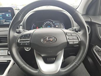 HYUNDAI KONA 64kWh Premium SUV 5dr Electric Auto (7kW Charger) (204 ps)