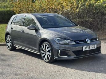 VOLKSWAGEN GOLF 1.4 TSI 8.7kWh GTE Advance Hatchback 5dr Petrol Plug-in Hybrid D