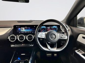 MERCEDES-BENZ EQA EQA 250 66.5kWh AMG Line SUV 5dr Electric Auto (190 ps)