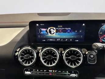 MERCEDES-BENZ EQA EQA 250 66.5kWh AMG Line SUV 5dr Electric Auto (190 ps)