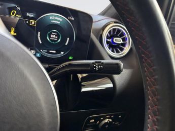 MERCEDES-BENZ EQA EQA 250 66.5kWh AMG Line SUV 5dr Electric Auto (190 ps)