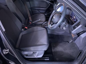 AUDI A1 1.0 TFSI 30 Technik Sportback 5dr Petrol S Tronic Euro 6 (s/s) (