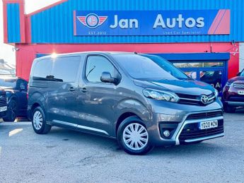 Toyota Proace 1.5D Shuttle Medium MPV MWB Euro 6 (s/s) 5dr (9 Seat)