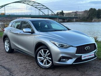 Infiniti Q30 1.5d Premium Hatchback 5dr Diesel Manual Euro 6 (s/s) (109 ps)