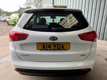 KIA CEED 1.6 CRDi 3 Sportswagon 5dr Diesel Auto Euro 5 (126 bhp)