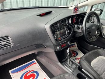 KIA CEED 1.6 CRDi 3 Sportswagon 5dr Diesel Auto Euro 5 (126 bhp)
