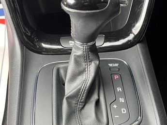 KIA CEED 1.6 CRDi 3 Sportswagon 5dr Diesel Auto Euro 5 (126 bhp)