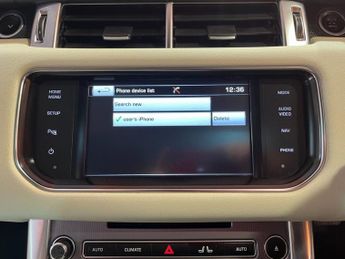 LAND ROVER RANGE ROVER SPORT 3.0 SD V6 HSE SUV 5dr Diesel Auto 4WD Euro 5 (s/s) (292 ps)