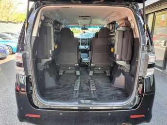 TOYOTA VELLFIRE 2.4 AUTO
