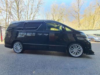 TOYOTA VELLFIRE 2.4 AUTO