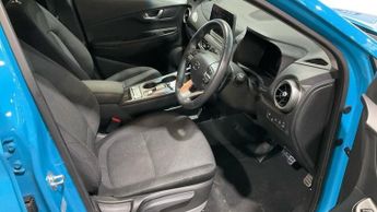 HYUNDAI KONA 64kWh Premium SUV 5dr Electric Auto (10.5kW Charger) (204 ps)