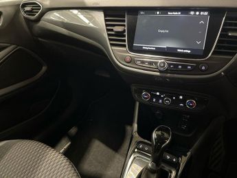 VAUXHALL CROSSLAND X 1.2 Turbo Elite Nav SUV 5dr Petrol Auto Euro 6 (s/s) (130 ps)