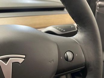 TESLA Model 3 (Dual Motor) Long Range Saloon 4dr Electric Auto 4WDE (346 ps)