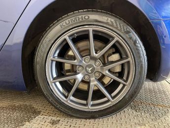 TESLA Model 3 (Dual Motor) Long Range Saloon 4dr Electric Auto 4WDE (346 ps)