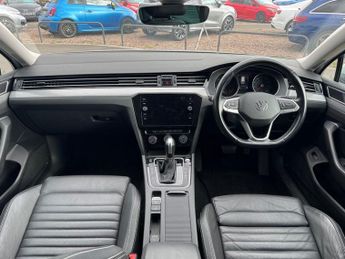 VOLKSWAGEN PASSAT 2.0 TDI EVO SEL Estate 5dr Auto 