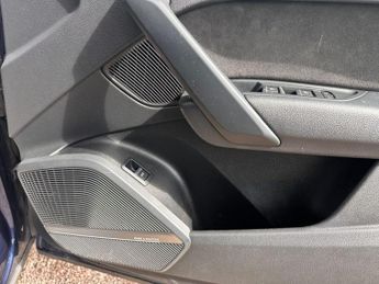 AUDI Q5 2.0 TFSI 45 Black Edition SUV 5dr Petrol S Tronic quattro Euro 6