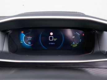 PEUGEOT E-208 50kWh GT Hatchback 5dr Electric Auto (136 ps)