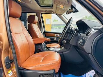 LAND ROVER DISCOVERY 4 3.0 SD V6 Landmark SUV 5dr Diesel Auto 4WD Euro 6 (s/s) (256 bhp