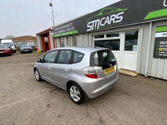 HONDA JAZZ 1.4 i-VTEC ES Hatchback 5dr Petrol Manual Euro 4 (100 ps)