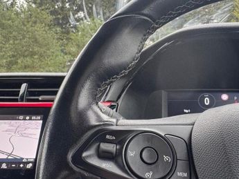 VAUXHALL Corsa Electric 50kWh SRi Premium Hatchback 5dr Electric Auto (136 ps)