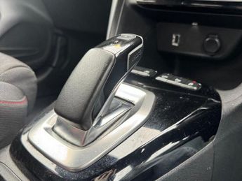 VAUXHALL Corsa Electric 50kWh SRi Premium Hatchback 5dr Electric Auto (136 ps)