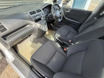 HONDA CIVIC 1.6 i-VTEC SE Hatchback 5dr Petrol Automatic (172 g/km, 108 bhp)