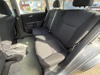 HONDA CIVIC 1.6 i-VTEC SE Hatchback 5dr Petrol Automatic (172 g/km, 108 bhp)