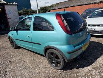 VAUXHALL CORSA 1.2i 16v Energy Hatchback 3dr Petrol Manual (a/c) (146 g/km, 74 