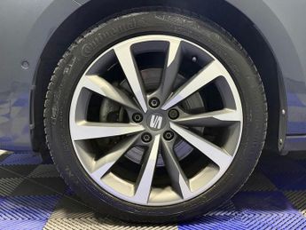 SEAT LEON 1.4 eHybrid 12.8kWh FR Sport Hatchback 5dr Petrol Plug-in Hybrid