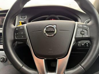 VOLVO V40 2.0 D3 Inscription Hatchback 5dr Auto 
