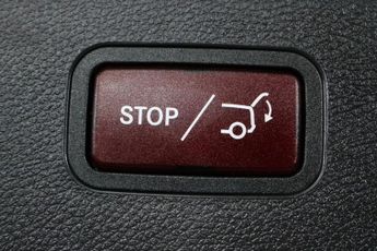 MERCEDES-BENZ 180 2.1 GLA220d AMG Line (Premium Plus) SUV 5dr Diesel 7G-DCT 4MATIC