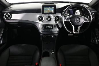 MERCEDES-BENZ 180 2.1 GLA220d AMG Line (Premium Plus) SUV 5dr Diesel 7G-DCT 4MATIC