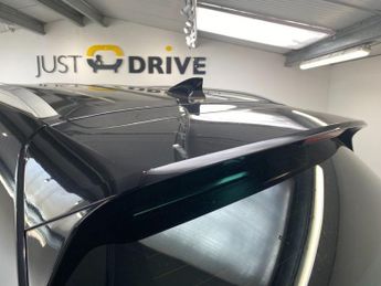 KIA SPORTAGE 1.7 CRDi GT-Line Edition SUV 5dr Diesel DCT Euro 6 (s/s) (139 bh