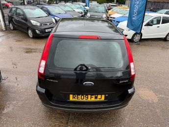 FORD FUSION 1.6 Zetec Climate Hatchback 5dr Petrol Automatic (181 g/km, 99 b