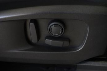 LAND ROVER DEFENDER 110 3.0 D250 MHEV XS Edition SUV 5dr Diesel Auto 4WD Euro 6 (s/s) (2